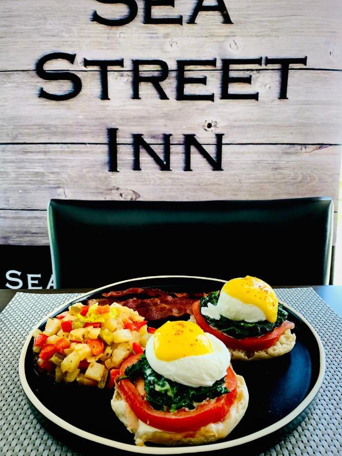 Sea Street Inn Hyannis Port Exteriör bild